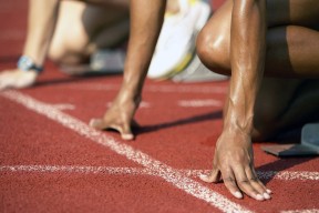 开云集团中国官网-_自然攀岩探险：回归大山的纯粹运动_，自由攀岩第一人