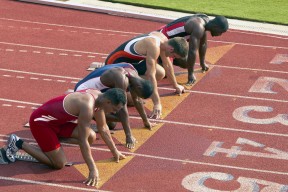国足伤员陆续复出，阵容趋于完整，国足伤病情况