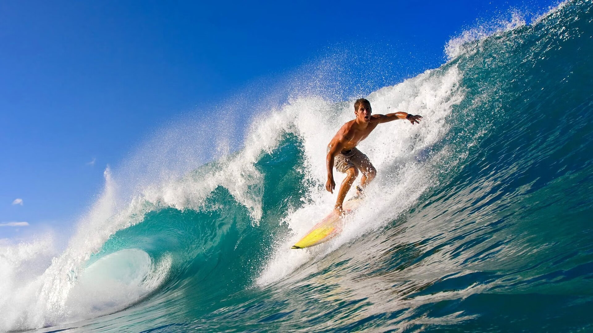 “夜色狂飙：夜晚赛段的紧张刺激”，夜色dj2016粤语